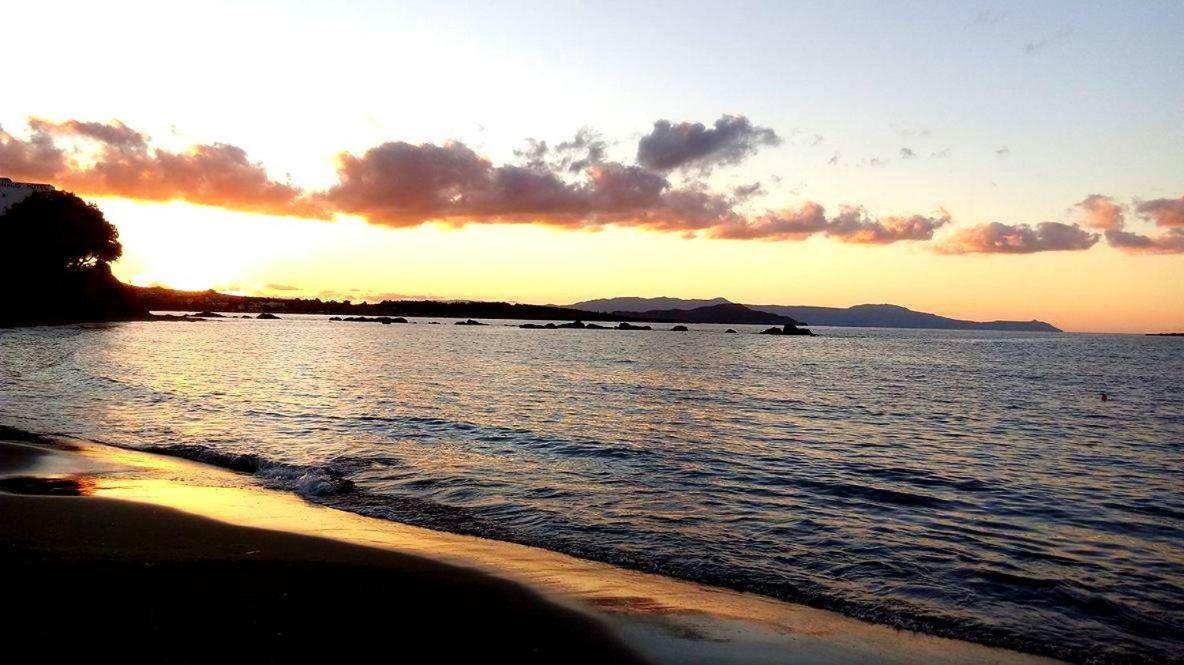 Summery Apartment Chania  ภายนอก รูปภาพ